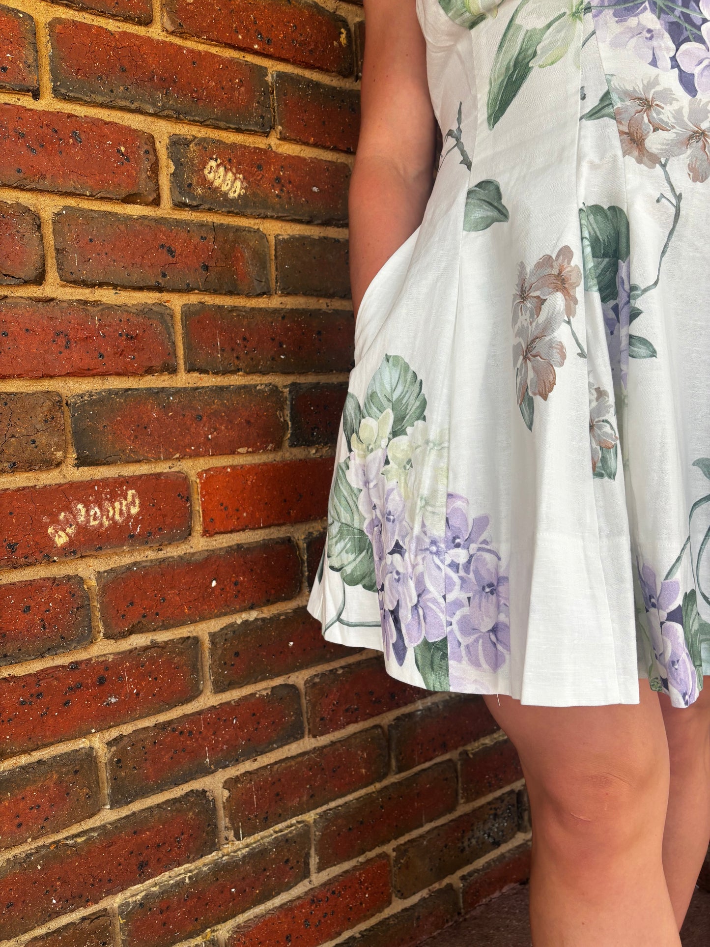 By Nicola - Sleeveless Wavy Mini Dress in Garden Party