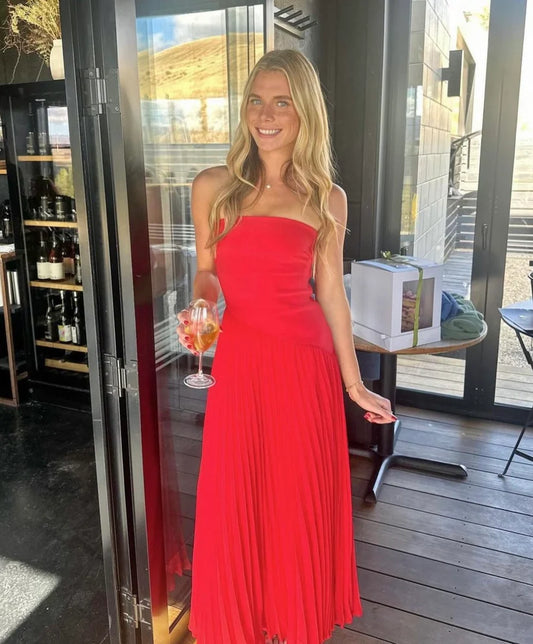 Forever New - Capri Strapless Pleated Dress