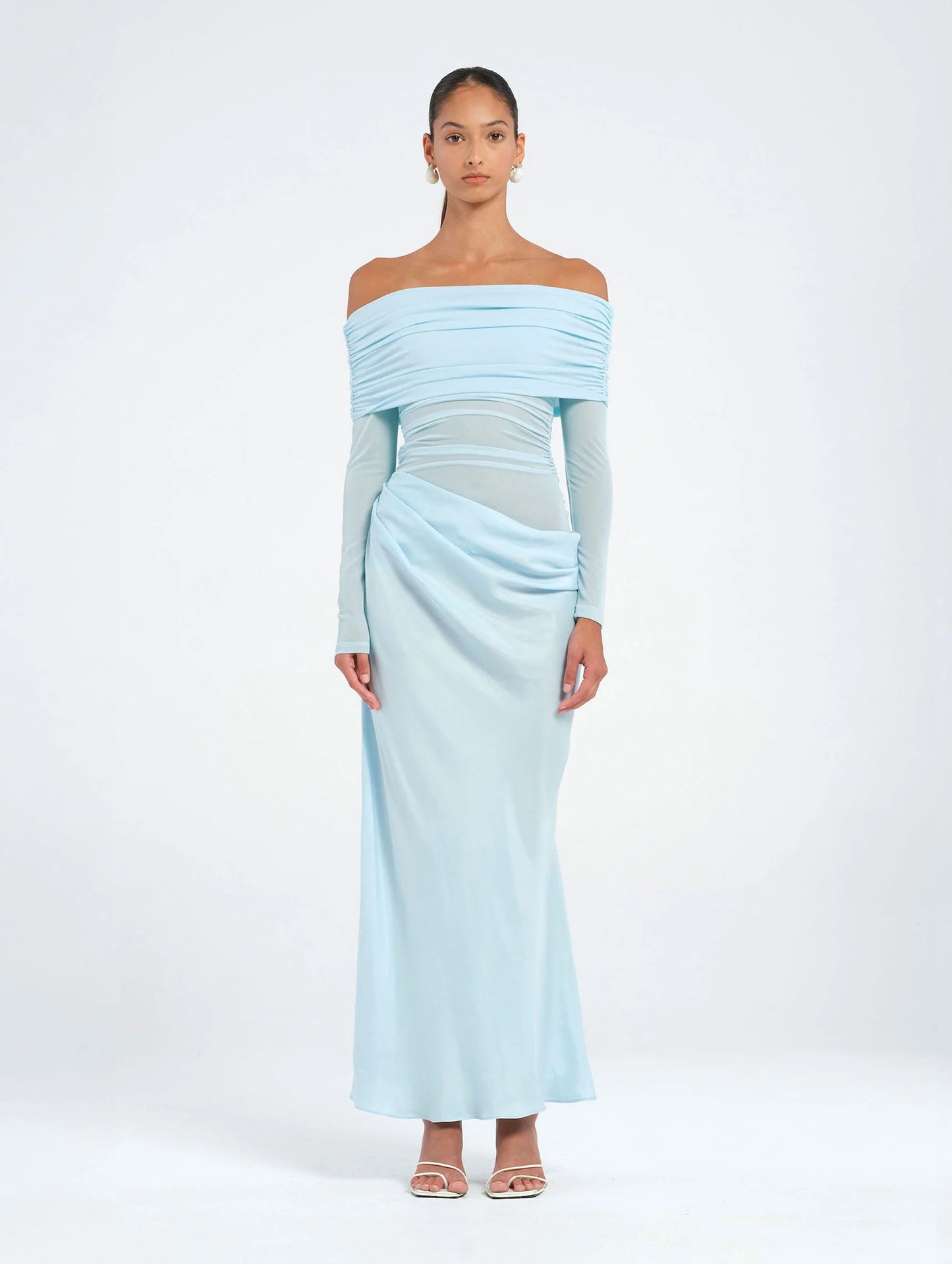 Benni - Yasmin Off-Shoulder Maxi Dress - Baby Blue No Strings Dress Hire Benni - Yasmin Off-Shoulder Maxi Dress - Baby Blue No Strings Dress Hire