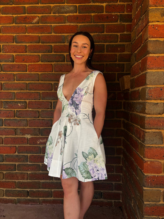 By Nicola - Sleeveless Wavy Mini Dress in Garden Party