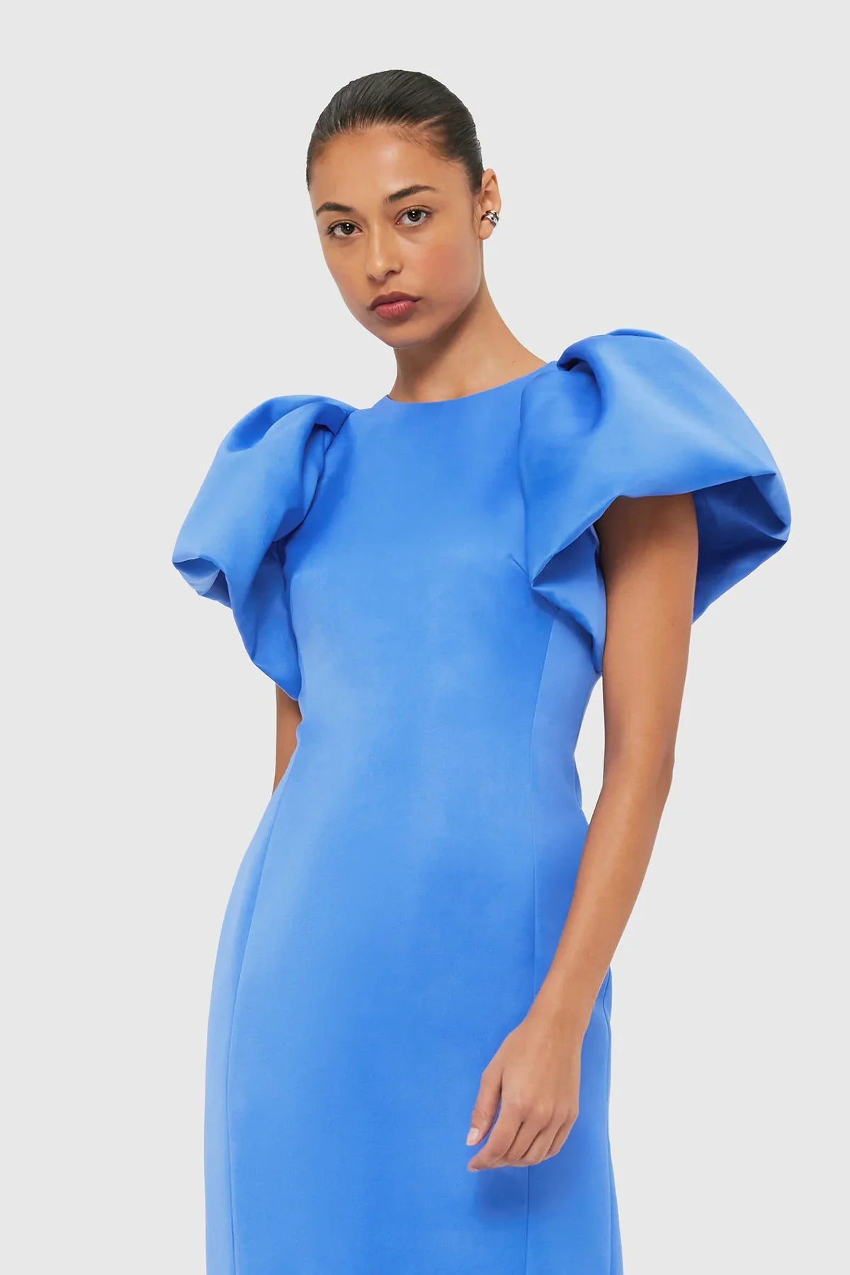 Leo Lin - Lucinda Blue