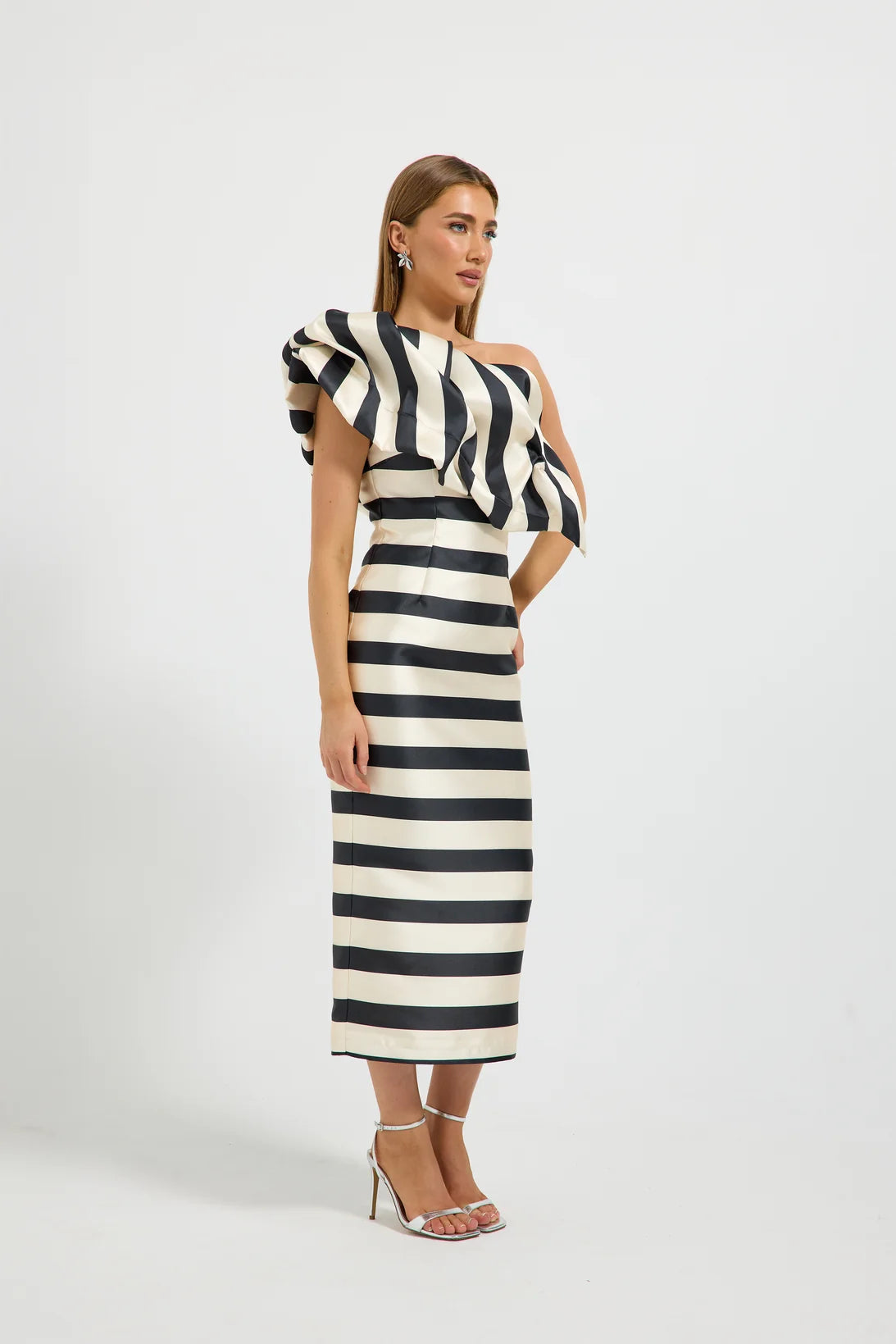 Pasduchas - The Valerie Shoulder Dress
